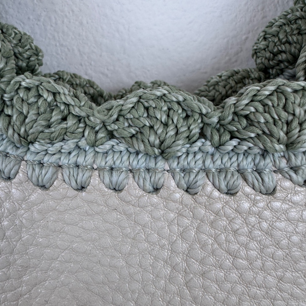 THE SAK Cream Tote Bag with Crochet Detail with Curve Top GORGEOUS - Picture 6 of 14